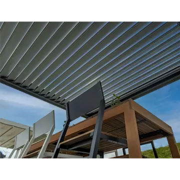 Terra Bioclimatic MAA Lamellendach von unten