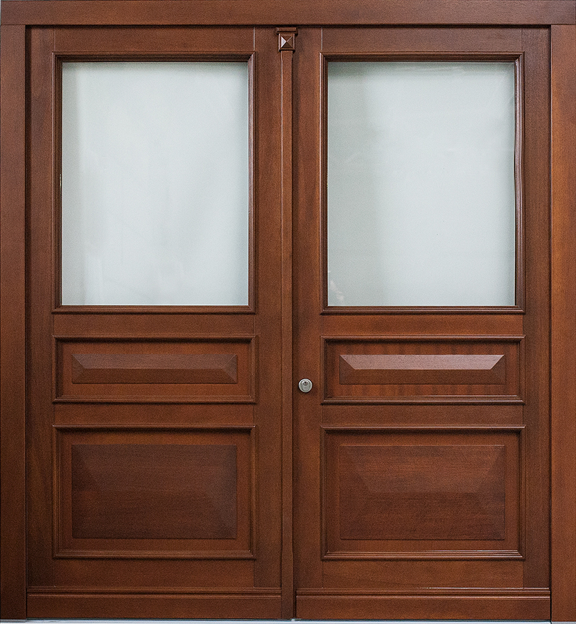 Holzhaustür mit Seitenteil, Glasfüllung und Rosette