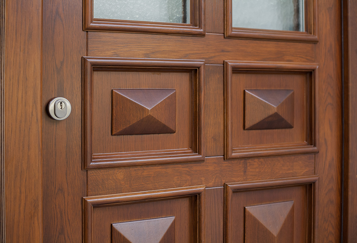 Zierprofile und Schutzrosette aus Edelstahl