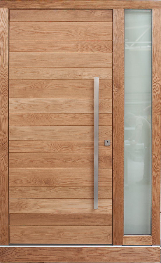 Holz-Haustür mit Seitenteil und Edelstahl-Stoßgriff